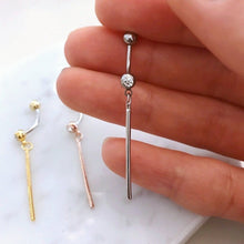 Load image into Gallery viewer, Bar Dangle Belly Ring - Origami Jewels