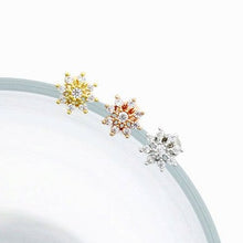 Load image into Gallery viewer, Snowflake Cartilage Earring - Origami Jewels