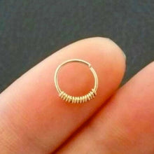 Load image into Gallery viewer, Swirl Wire Ring - Origami Jewels