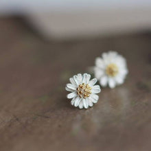 Load image into Gallery viewer, Daisy Flower Jewelry Set - Origami Jewels