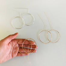Load image into Gallery viewer, Circle Dangle Threader Earrings | simple drop earrings, silver circle earrings, gold earrings, gold threader earrings, hoop ear threader