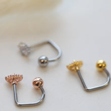 Load image into Gallery viewer, 16g Oval Medusa Piercing • Oval Lippy Loop Labret Lip • Surgical Steel Lip Ring • Geometric Lip Labret • Classy Silver Comfortable Lip Ring