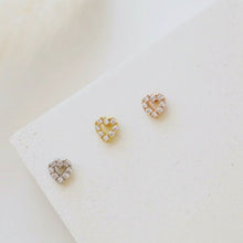 Load image into Gallery viewer, Teeny Tiny Heart threadless Cartilage Earring, mini Heart tragus stud, push pin conch earring, love cartilage piercing, simple minimalist