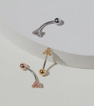 Load image into Gallery viewer, Petite Triangle Belly Ring, Floating Naval Ring, dainty navel ring, small triangle gold belly ring, simple belly rings, dainty belly jewelry