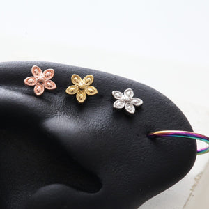 Matte Flower Cartilage Stud • Floral Conch Earring • 18g Flat Back Tragus Earring • No Stones Medusa Ring • Silver Flower Threadless Labret