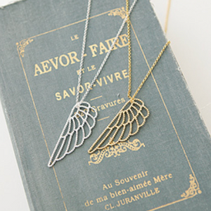 Angle Wing Necklace - Origami Jewels