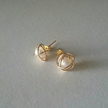 Load image into Gallery viewer, Pearl Knot Earrings - Origami Jewels
