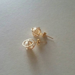 Pearl Knot Earrings - Origami Jewels