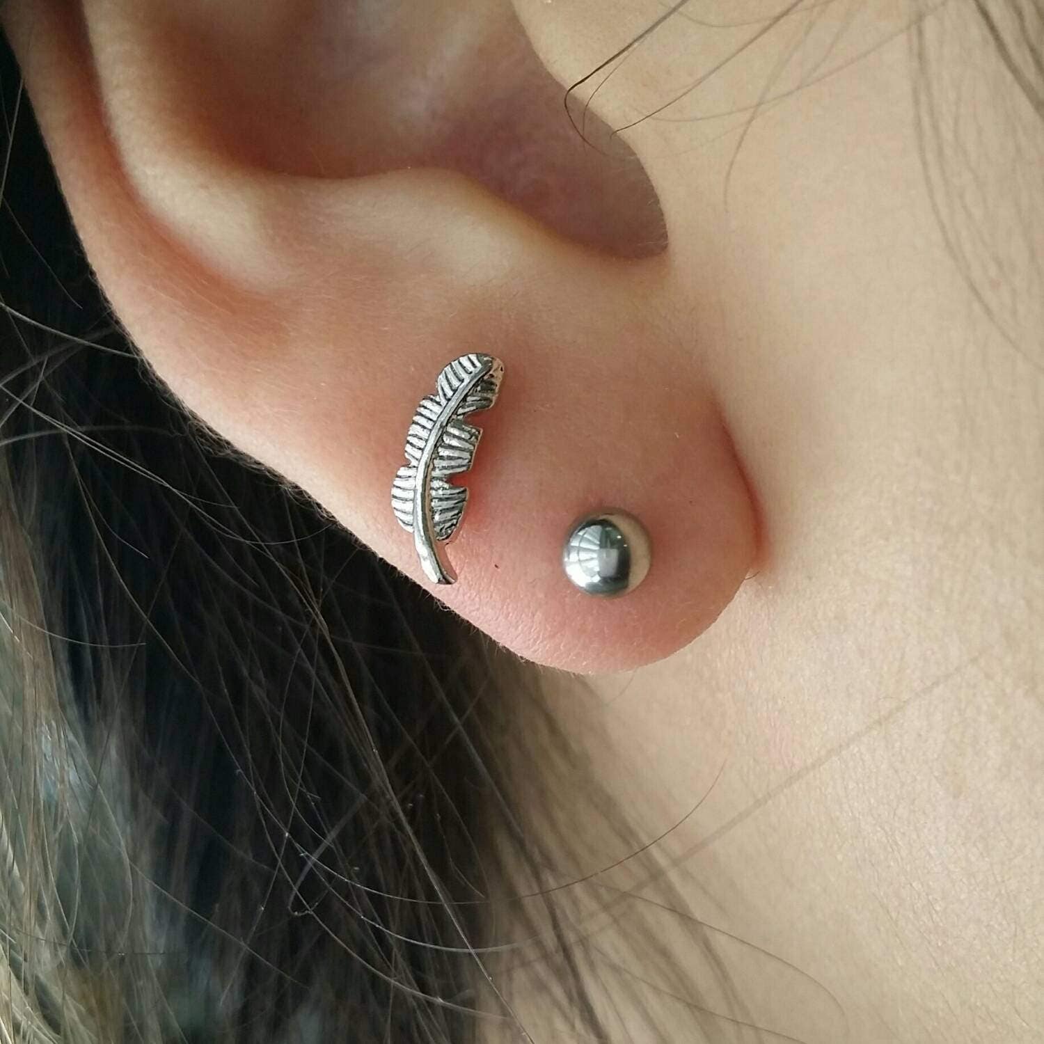 Hollow Flower Earring, Cartilage Earring, Screwback Helix Earring, Titanium  Post Conch Earring, Tragus Earring, Curated Ear, Barbell Earring - Etsy