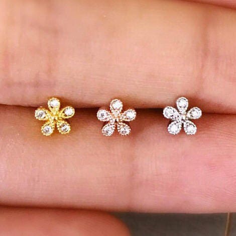 CZ Mini flower cartilage earring, Round Flower Tragus Earring, dainty helix earring, conch stud, small rose gold, cute silver flower barbell