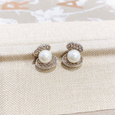 Shell Pearl Earrings - Origami Jewels