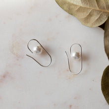 Load image into Gallery viewer, Paperclip Pearl Earrings - Origami Jewels