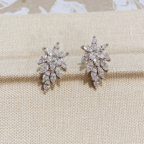 Flower Dangle Studs, floral wedding jewelry, bridal earrings, silver wedding earrings, elegant gold studs, bridesmaids gifts, statement stud