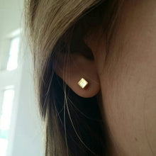 Load image into Gallery viewer, Tiny Gold Square Cartilage earrings, cube threadless pushbacks, black silver cube cartilage, geometric piercing, simple gold classic jewelry