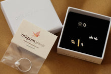 Load image into Gallery viewer, CZ Mini Constellation Earring